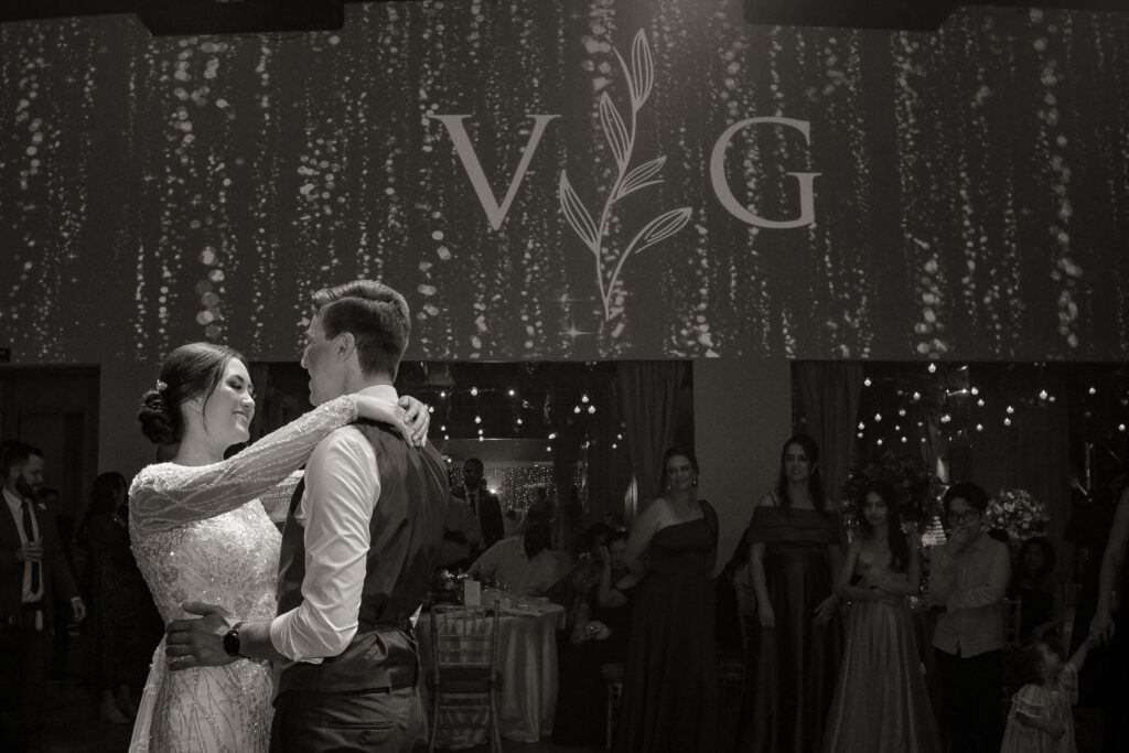 Valsa de casamento conta uma história